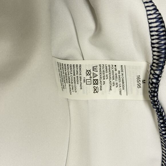 Old Navy x Disney Mickey Mouse One-Piece Swimsuit Woman’s Medium HTF NEW NWT - Picture 6 of 10